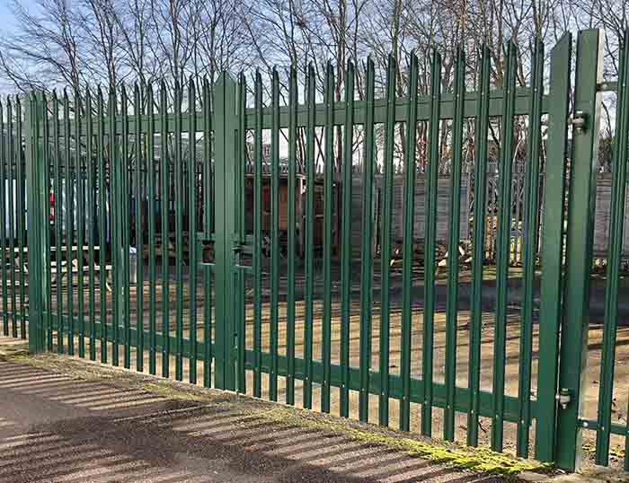 Palisade Fencing